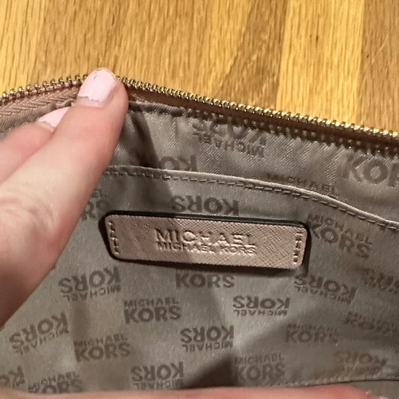 Michael Kors Blush Pink Wristlet Clutch - Picture 8 of 16